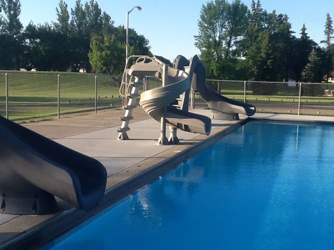 cavalier swimming pool